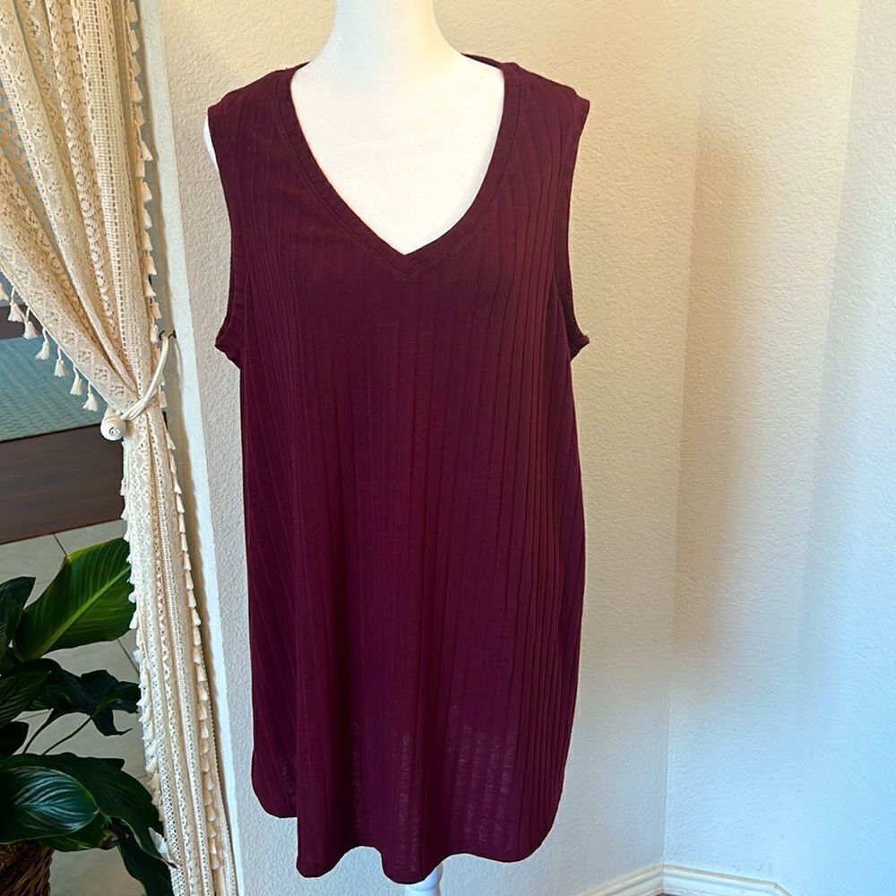 Lane Bryant Sleeveless Lightweight Burgundy Sweater Tunic ~ Size 14/16